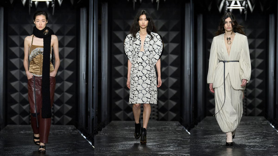 Looks Like Louis Vuitton Is Bringing Back the Y2K-Era Skinny Scarf for Fall 2023