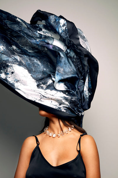 Märta Larsson: Where natural art, a punk attitude and ballerina elegance meet