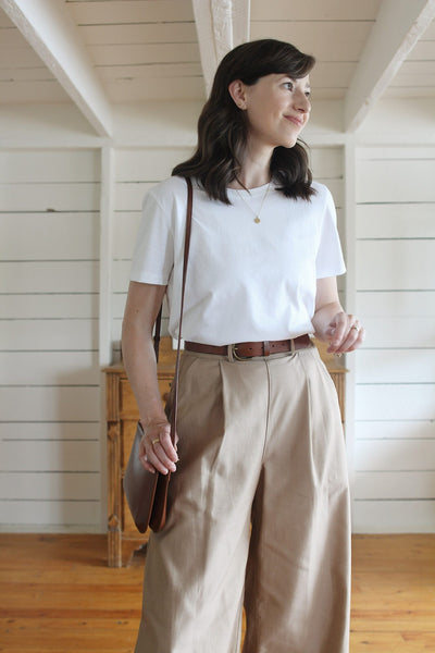 STYLING THE PINNACLE TEE INTO A WEEK OF OUTFITS